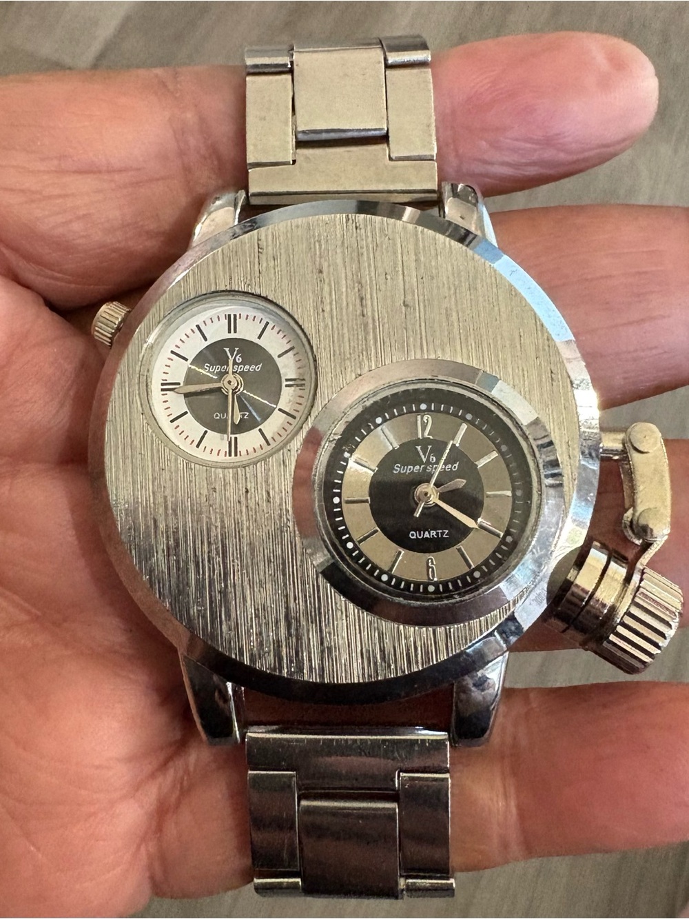 V6 Super Speed Dual Dial Quartz Watch | Unique Conversation Piece. IT WORKS!